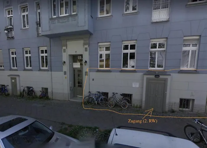 Spacious In Hemholtzkiez Prenzlauer Berg For 8 People Hiddenseer Appartement